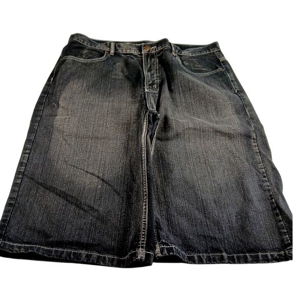 Jean Station Men's Black Demin Shorts with Leather Pockets - Size 40 - Picture 1 of 4